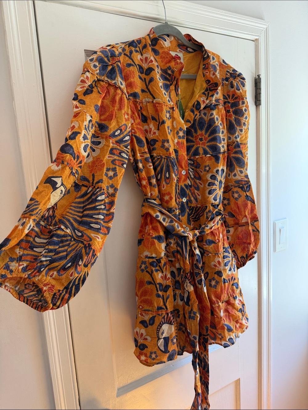 FARM Rio 💛 Pineapple Flower Mini Dress Yellow Large NWT - Picture 5 of 13